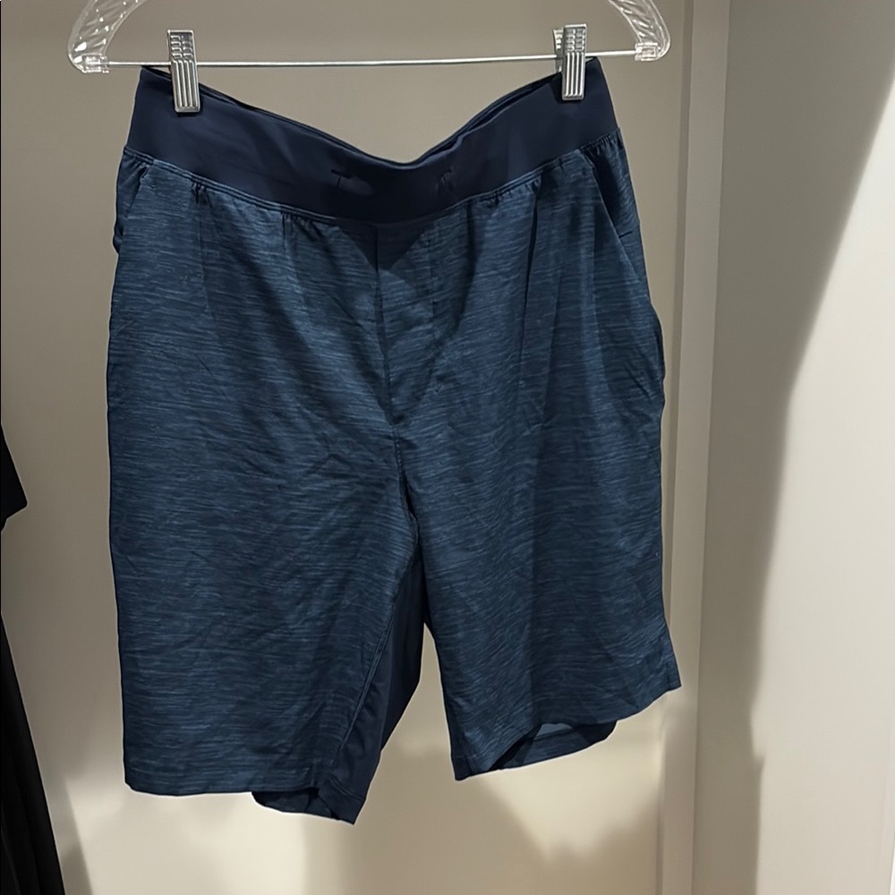 Lululemon Athletica Men's Athletic Shorts - Gray